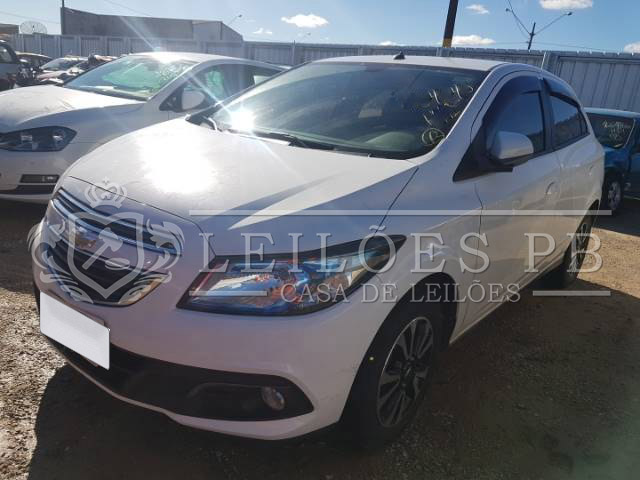 LOTE 017 - CHEVROLET ONIX 1.4 LTZ SPE/4 2015