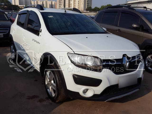 LOTE 018 - Renault Sandero Stepway 1.6 16V SCe 2018