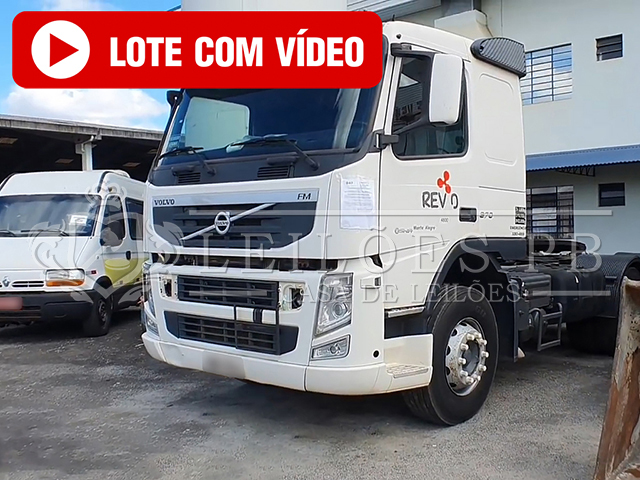 LOTE 008 - Volvo FM 370 6x2t 2014