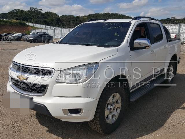 LOTE 032 - CHEVROLET S10 LTZ 2.4 4x2 2013