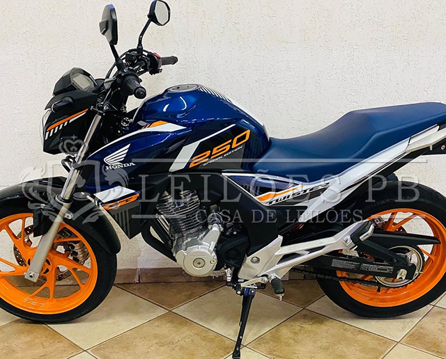 Lote 012 - Honda cb 250 twister 2020