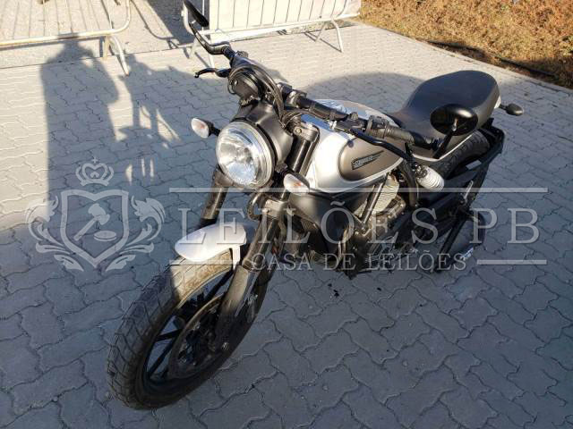 Lote 001 - DUCATI SCRAMBLER 803 ICON 2018