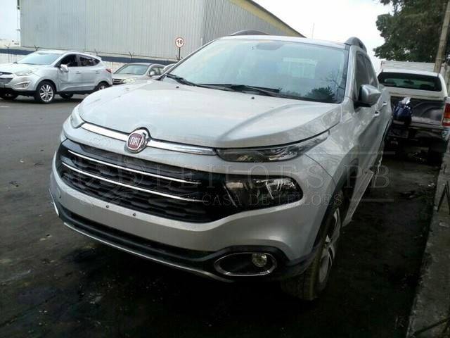 LOTE 010 - Fiat Toro Freedom 2.0 MT6 4x4 2017