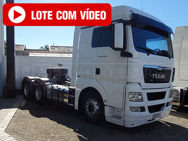 LOTE 003 - MAN TGX 29.440 2015