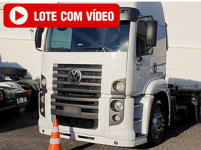 LOTE 001 - Volkswagen 19.320 Constellation Titan Tractor 2010