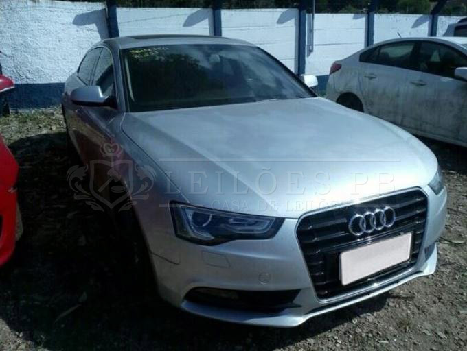 LOTE 016 - AUDI A5 2.0 TFSI SEDAN SPORT 2015