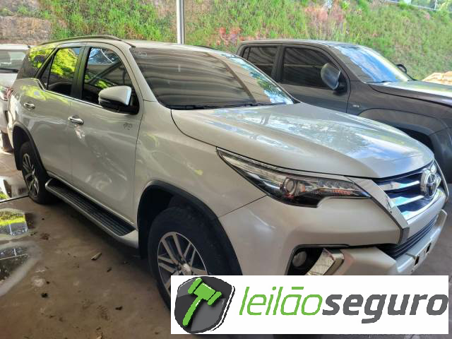 LOTE 024 SW4 SRX 2.8 D-4D TURBO 2020