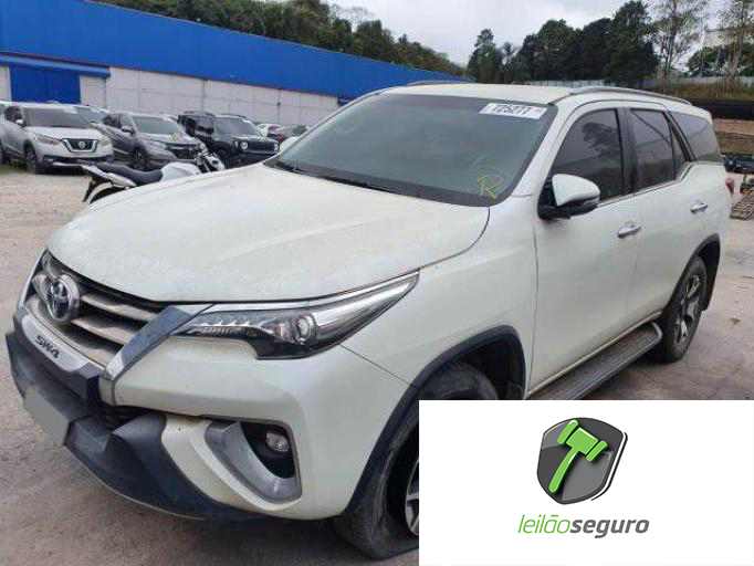 LOTE 010 TOYOTA SW4 2019 