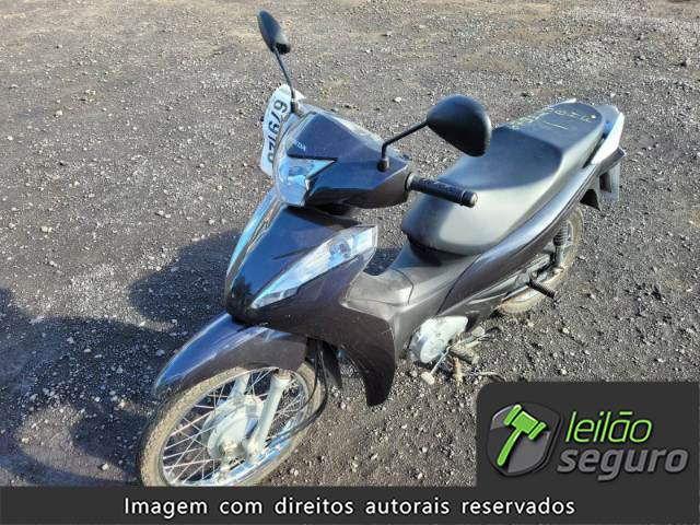 LOTE 048 - HONDA BIZ 110I 2021