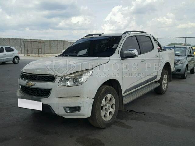 LOTE 014 - CHEVROLET S10 CABINE DUPLA LTZ 2.4 2013